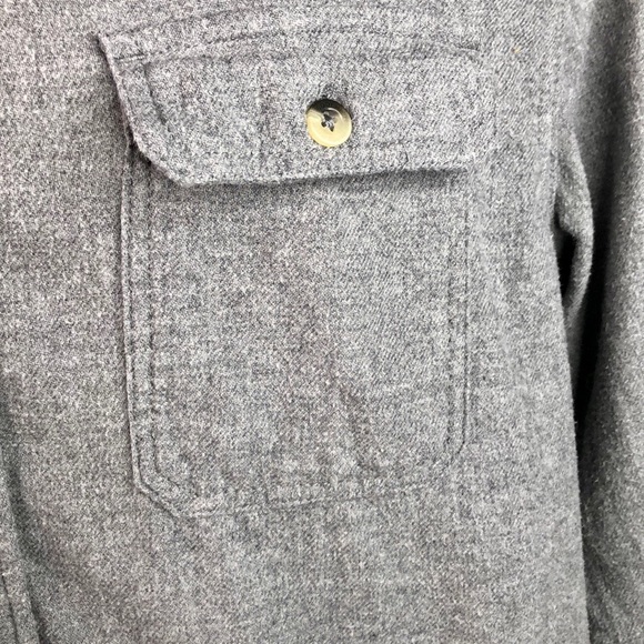 Woolrich gray flannel button down shirt chest pockets - Picture 2 of 9